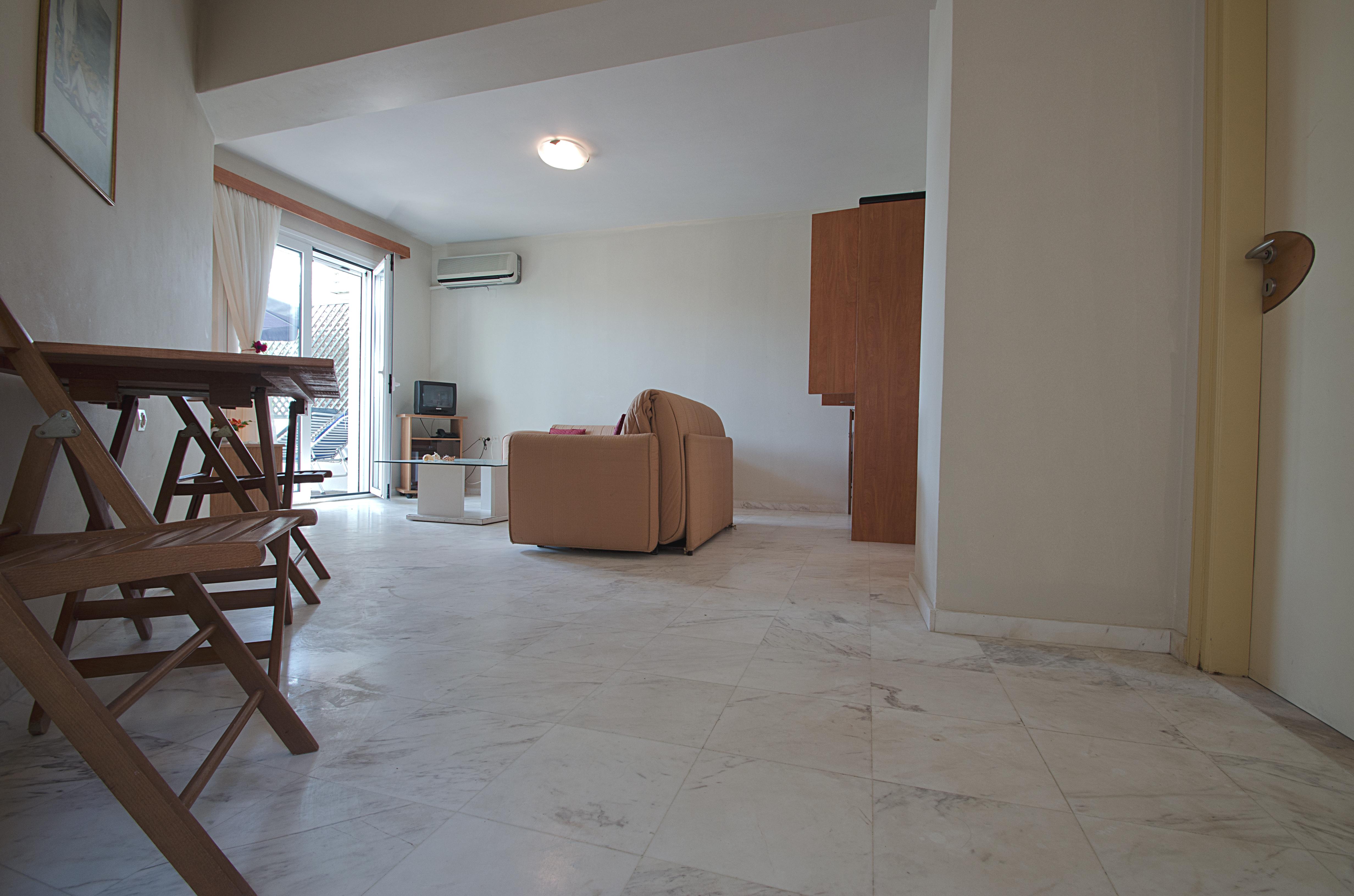 Sea Breeze Apartment Kalamaki  Exterior photo