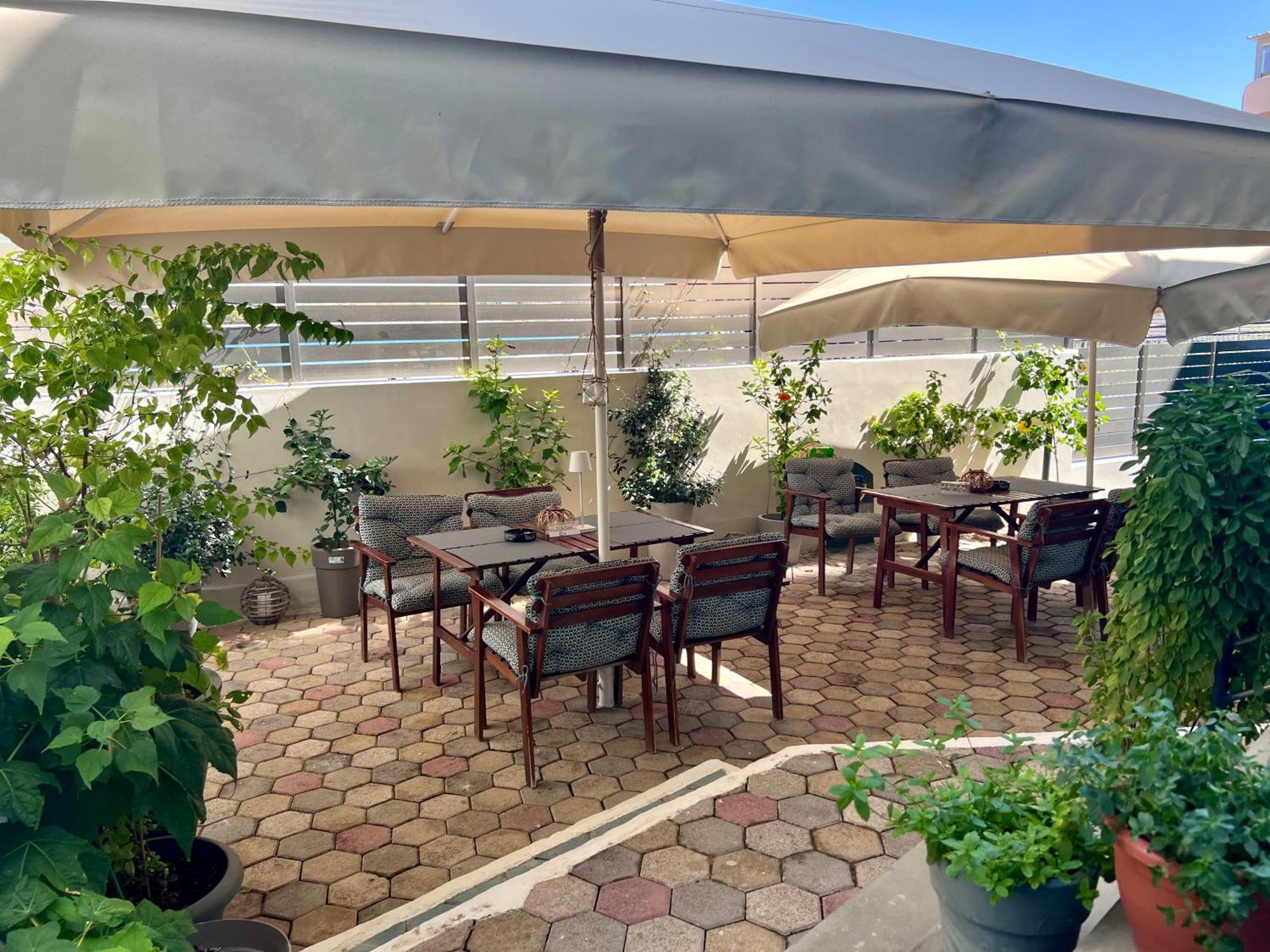 Sea Breeze Apartment Kalamaki  Exterior photo